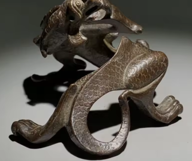 Vintage Collectible Pens - Antique Dragon Pen Holder Ornament with